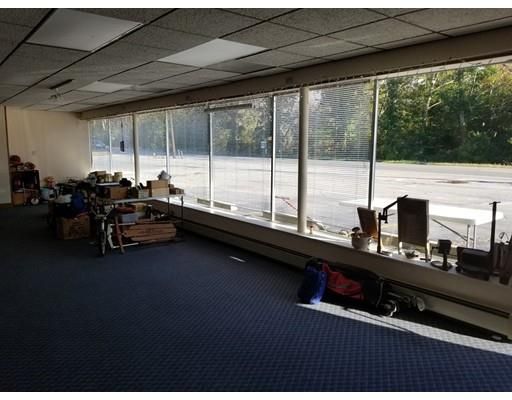824 Taunton Ave, Seekonk, MA 02771